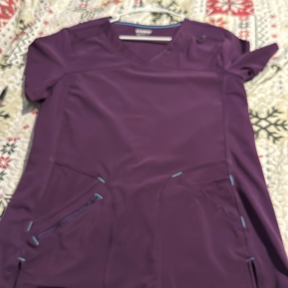 Scrub star ladies scrub top